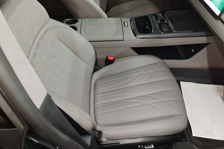 Used Geely Galaxy 8 2025 130km EM-i Flagship Edition Right Front Seat