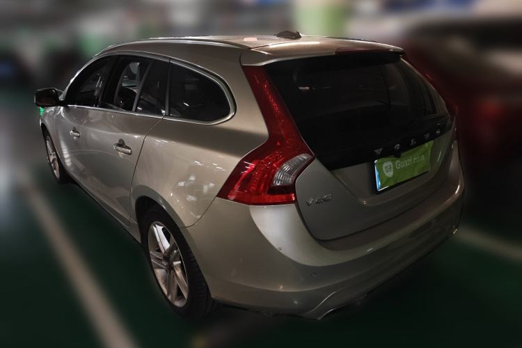 Used Volvo V60 2017 T5 Zhiya Edition China V Standard
