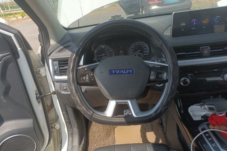Used TRAUM SEEK 5 2018 1.5T Automatic Lingzhi Edition Steering Wheel