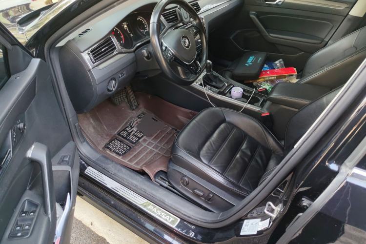 Used Volkswagen Passat 2017 330TSI DSG Luxury Edition
