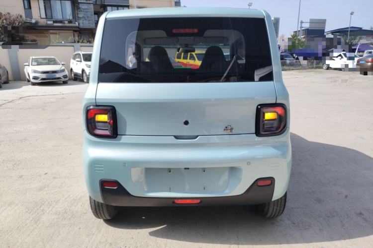 Used Geely Galaxy Panda 2023 Panda Mini 200km Endurance Bear