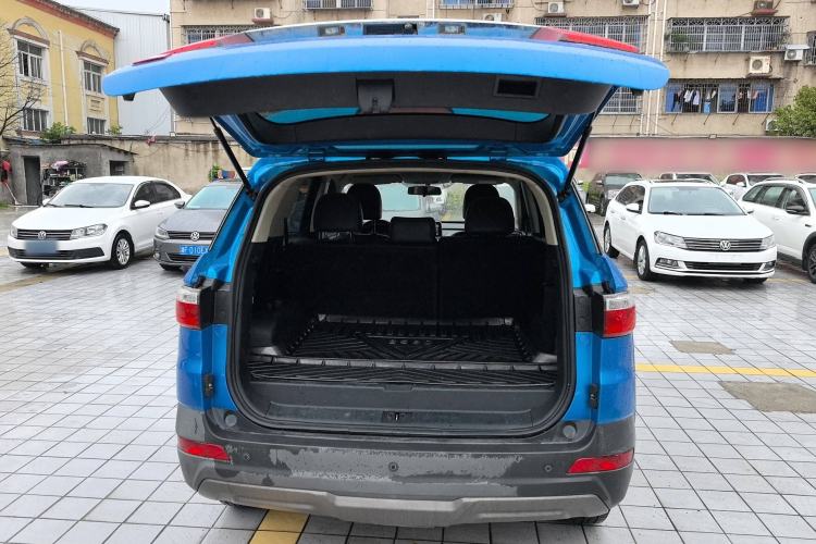 Used Dongfeng Fengon S560 2018 1.8L CVT Elite Model 7 Seats