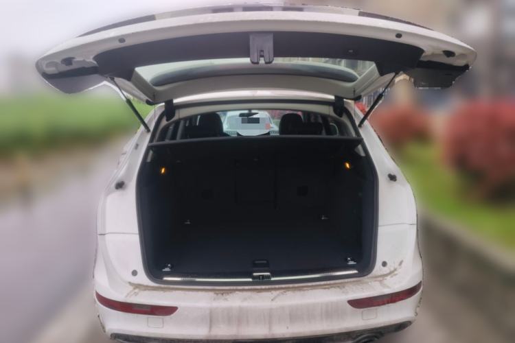 Used Audi Q5 2013 45 TFSI quattro Sport Edition Trunk