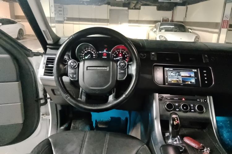 Used Land Rover Range Sport 2016 3.0 SC V6 SE Steering Wheel