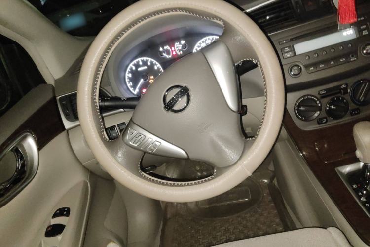 Used Nissan Sylphy 2012 1.6 XL CVT Luxury Edition Steering Wheel