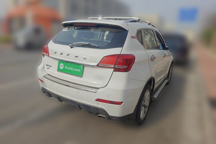 Used Haval H2 2016 Red-Label 1.5T Manual Two-Wheel Drive Luxury Model