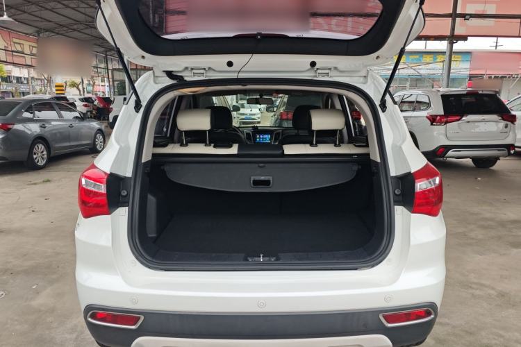 Used CHANGAN CS35 2017 1.6L Automatic Luxury Model
