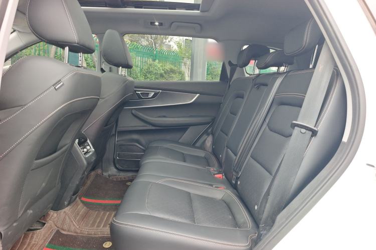 Used Chery Tiggo 8 2024 Honor Edition 230TCI Manual Advanced Version 5 Seats Left Rear Seat