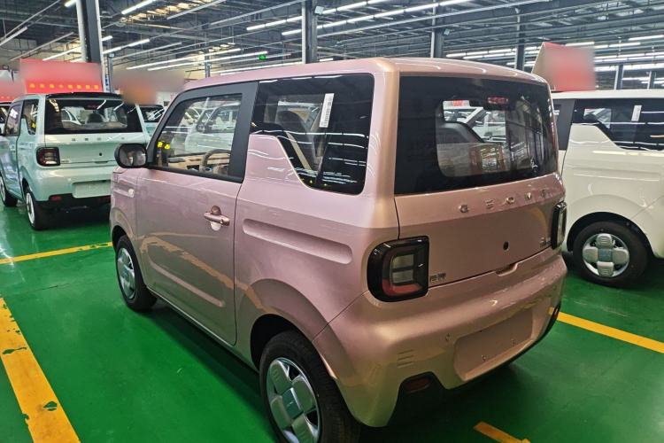 Used Geely Galaxy Panda 2024 Panda Mini 200km Endurance Bear