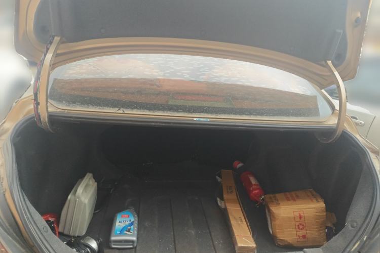 Used Geely Auto Classic Emgrand 2012 Sedan 1.8L CVT Luxury Model
