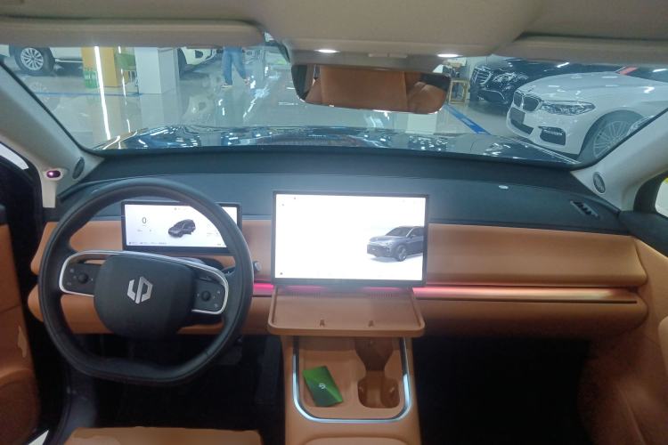 Used Leapmotor C16 2026 Extended-Range 280 LiDAR Zhizun Edition 6 Seats