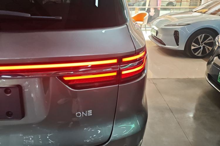 Used Li Auto ONE 2021 Extended-Range 6-Seater Version Right Rear Taillight