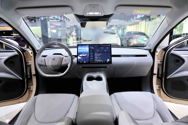 Used XPeng MONA M03 2024 620 with Ultra-Long Range