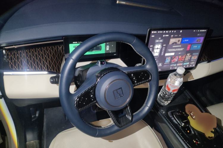 Used Zeekr 009 2022 WE Edition
