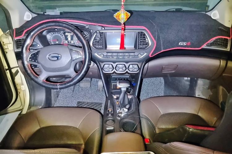 Used GAC Trumpchi GS4 2016 235T G-DCT Luxury Edition Center Console