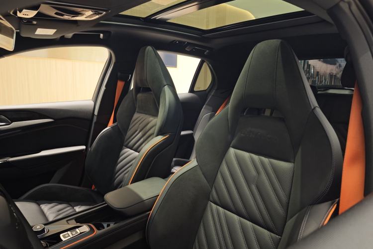 Used Lynk & Co 02 Hatchback 2021 2.0TD Halo Driving Control Kit Edition
