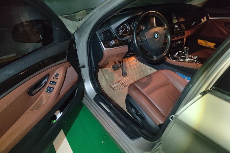 Used BMW 5 Series 2014 525Li Leading Model