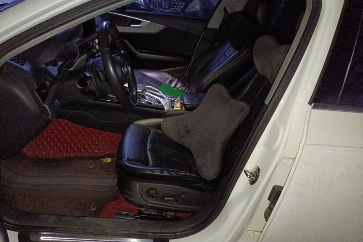 Used Audi A4L 2018 30th Anniversary Edition 30 TFSI Ambition Model