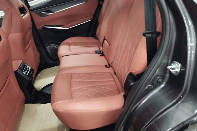 Used CHANGAN CS75 PLUS 2024 3rd Generation Champion Edition 1.5T Intelligent Drive Dynamic Model
