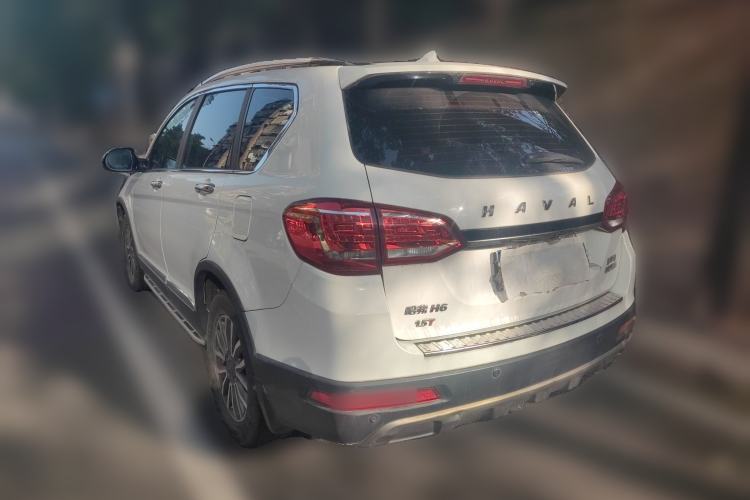 Used Haval H6 2015 Sport Edition 1.5T Automatic Two-Wheel Drive Luxury Model