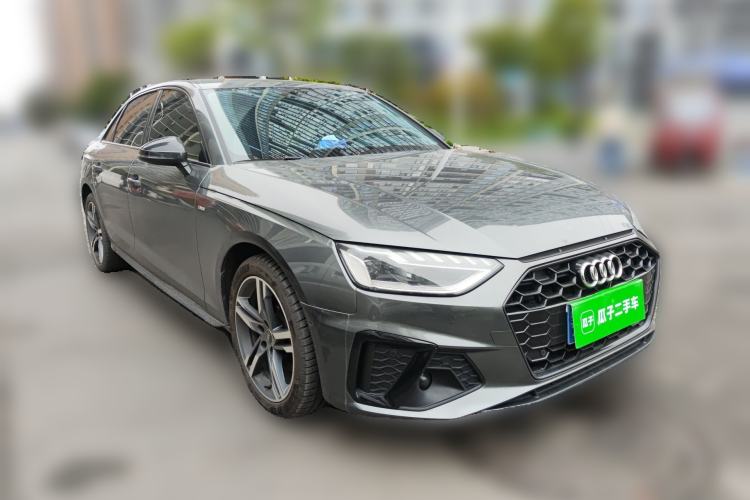 Used Audi A4L 2022 40 TFSI Luxury Dynamic Model
