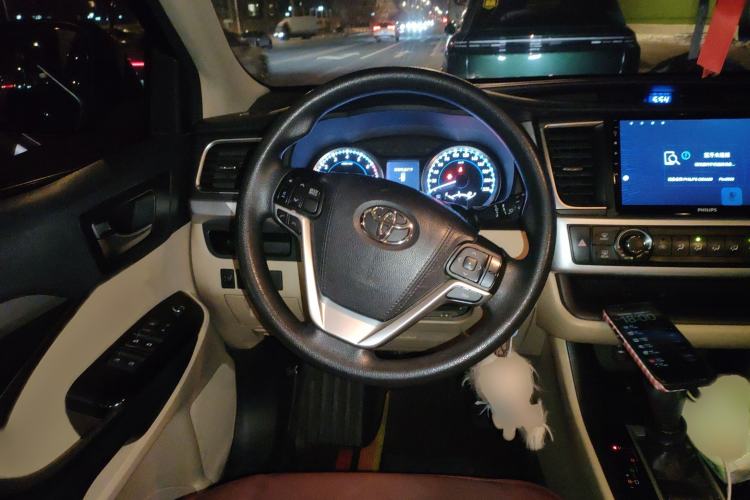 Used Toyota Highlander 2018 2.0T Four-Wheel Drive Elite Edition 7 Seats China V Standard