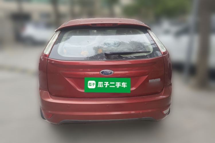 Used Ford Focus 2013 Hatchback Classic 1.8L Automatic Fashion Edition
