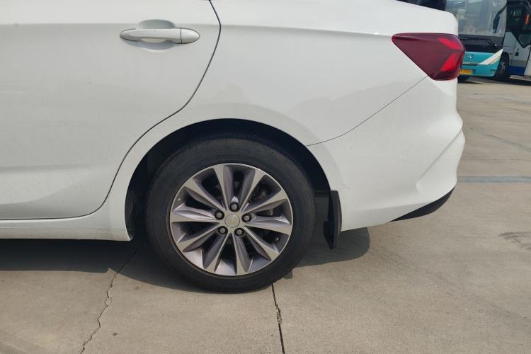 Used Chevrolet Monza 2021 320 Automatic Enjoyment Sunroof Edition Exterior 3