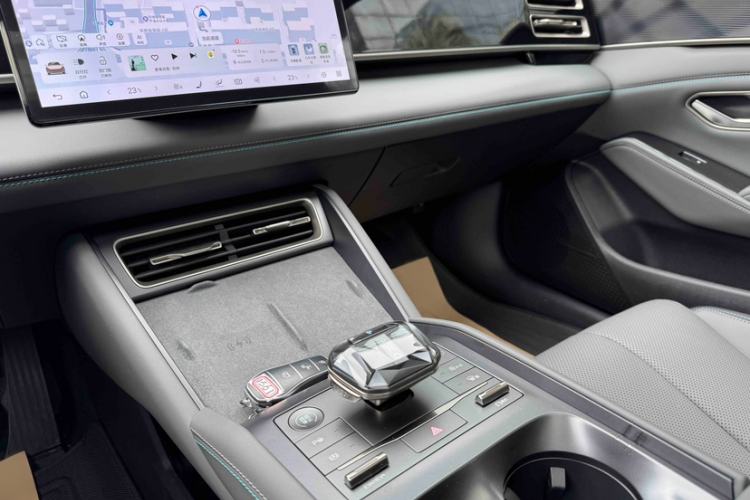 Used BYD Qin L 2025 DM-i Smart Drive 120KM Superior Model