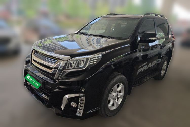 Used Toyota Prado 2.7 Two-door version with a sunroof