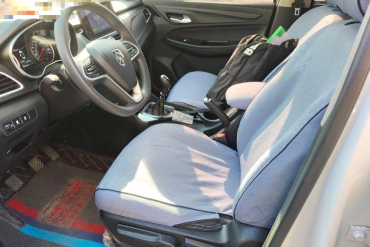 Used Baojun 730 2021 1.5T Manual Fashion Version 7 Seats