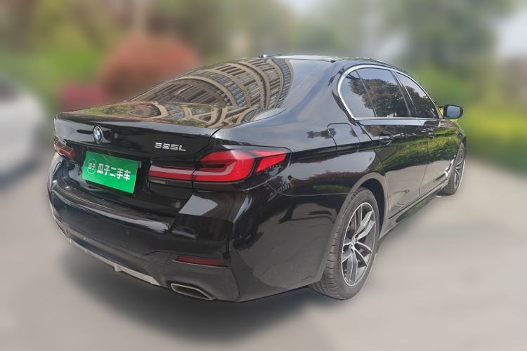 Used BMW 5 Series 2021 Facelifted 525Li M Sport Package Rear Right 45 Deg