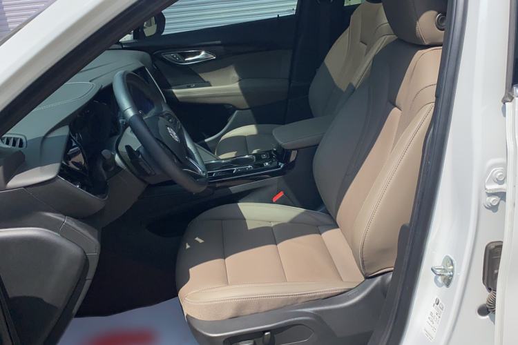 Used Buick Envision 2023 Encore Plus 652T Five-Seat Luxury Model Left Front Seat