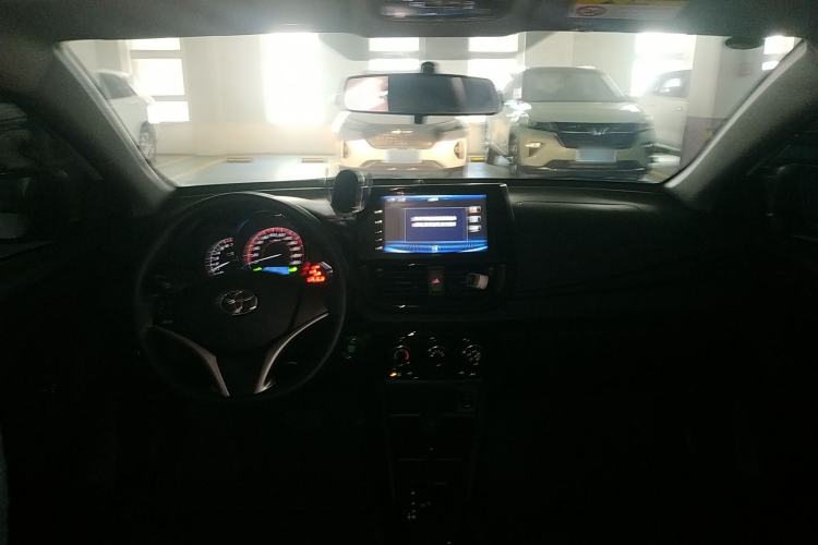 Used Toyota Vios 2022 1.5L 20th Anniversary Edition Center Console