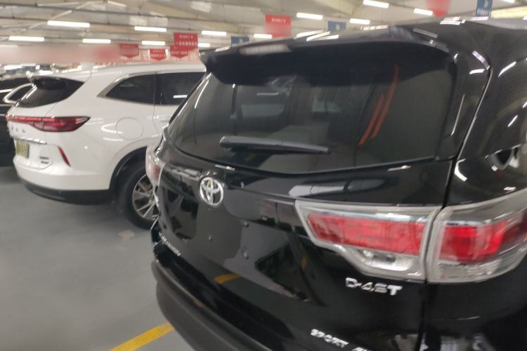 Used Toyota Highlander 2015 2.0T Four-Wheel Drive Luxury Edition 7-Seater
