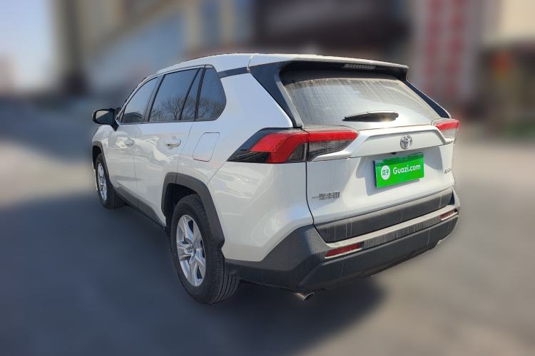 Used Toyota RAV4 2024 2.0L CVT Two-Wheel Drive Urban Edition