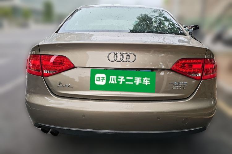 Used Audi A4L 2012 2.0 TFSI automatic standard version