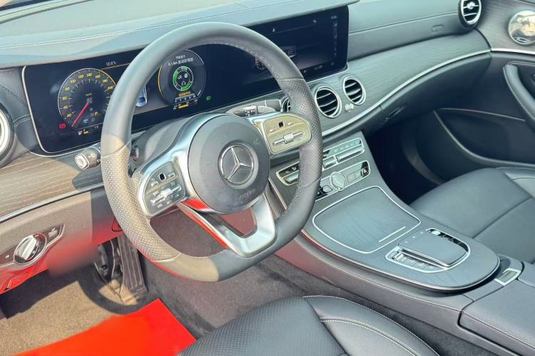 Used Mercedes-Benz E-Class 2020 E 300 L Sporty and Stylish Model
