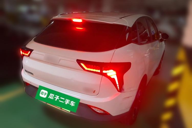 Used NETA V 2021 Long-Range Entertainment Edition Rear Right 45 Deg