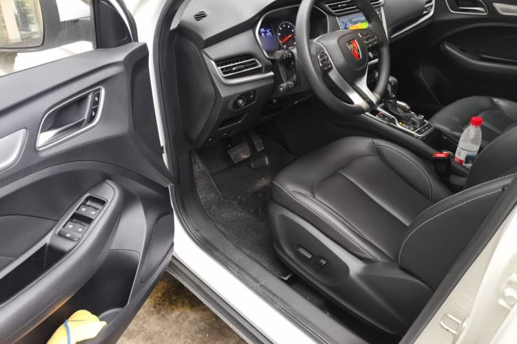 Used Roewe RX3 2020 1.6L CVT 4G Connected Ultra-Cool Flagship Edition Driver Seat