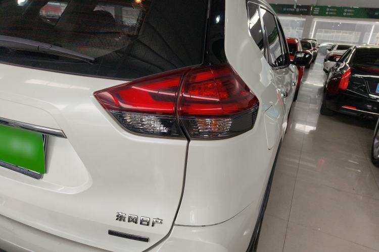 Used Nissan X-Trail 2019 2.0L CVT Smart Connect Comfort Edition 2WD Right Rear Taillight