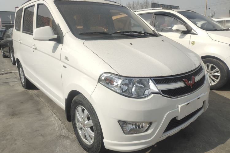 Used Wuling Hongguang 2014 1.5L S Standard Version
