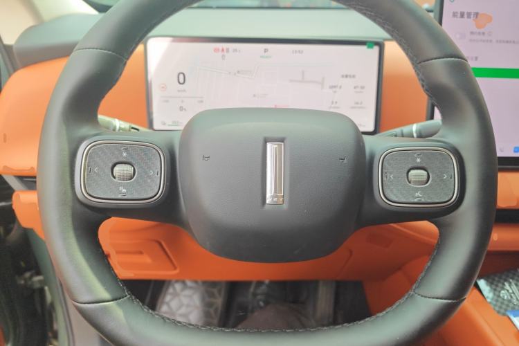 Used Wey Lanshan 2025 Four-Wheel Drive Max Steering Wheel