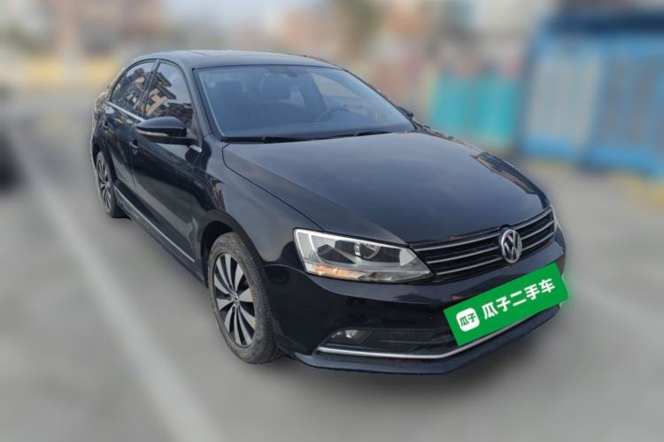 Used Volkswagen Sagitar 2018 1.6L Manual Comfort Model Front Right 45 Deg