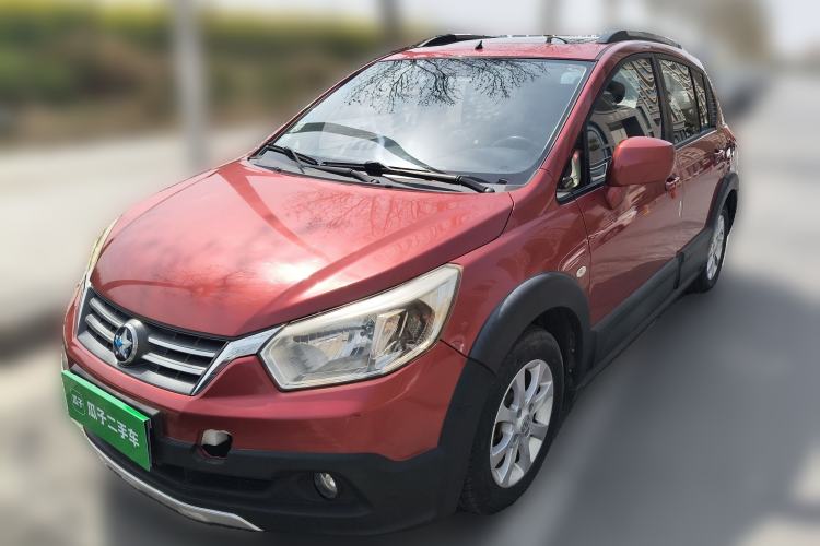 Used Venucia R50X 2013 1.6L Manual Model