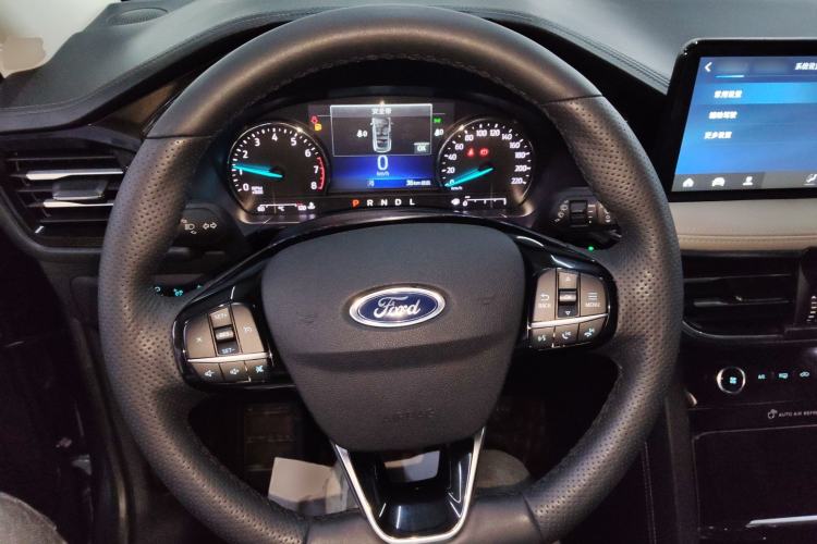 Used Ford Escape 2020 EcoBoost 245 Four-Wheel Drive Titanium Edition Steering Wheel