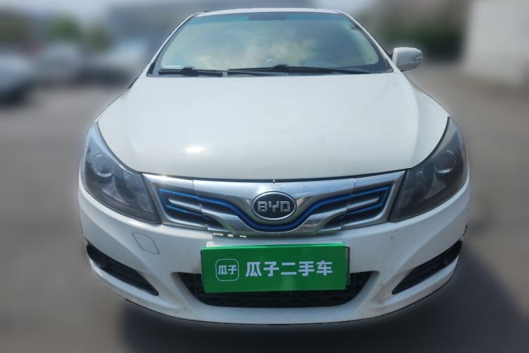 Used BYD e5 2018 450 Smart Connect Enjoyment Version