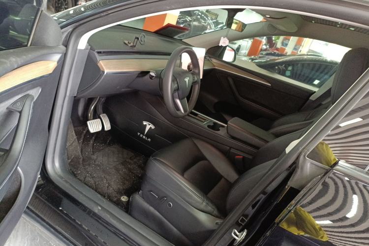 Used Tesla Model Y 2022 Performance High-Performance All-Wheel-Drive Version