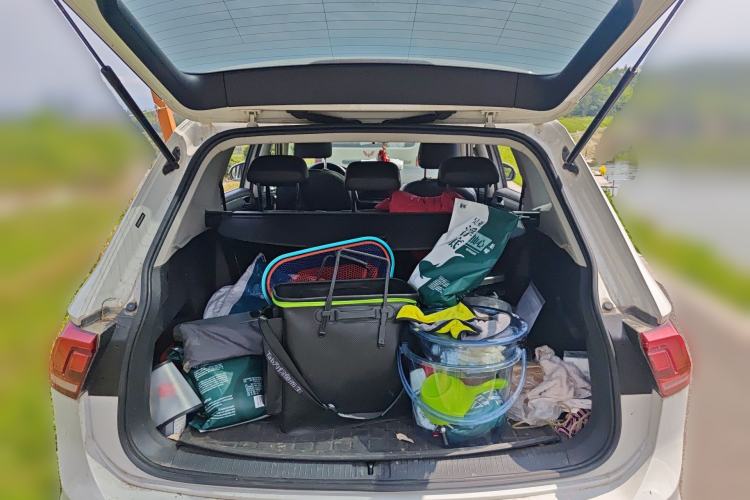 Used Volkswagen Tiguan L 2019 Updated Version 330TSI Automatic Two-Wheel Drive Panoramic Comfort Edition China VI Standard Trunk