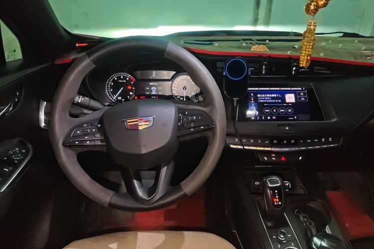 Used Cadillac XT4 2018 28T Two-Wheel-Drive Luxury Model